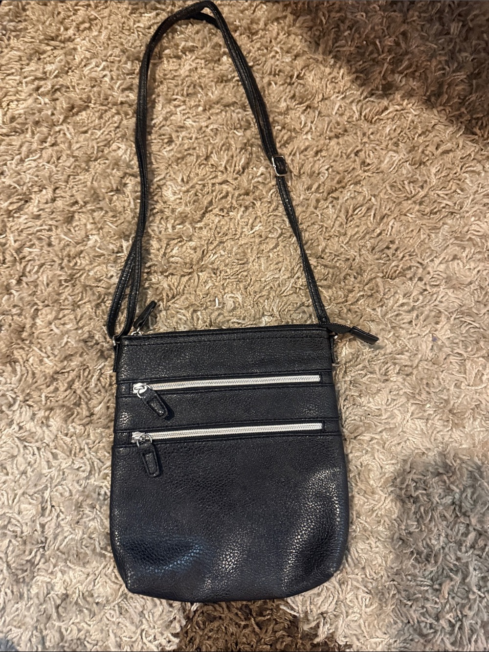 Black Crossbody Shoulder Bag – Sleek Everyday Carry